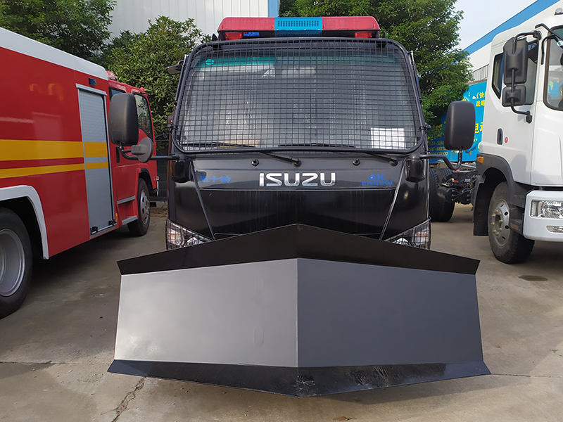 防爆装备车