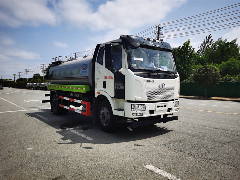 国六解放J6 洒水车（可选大小平台）