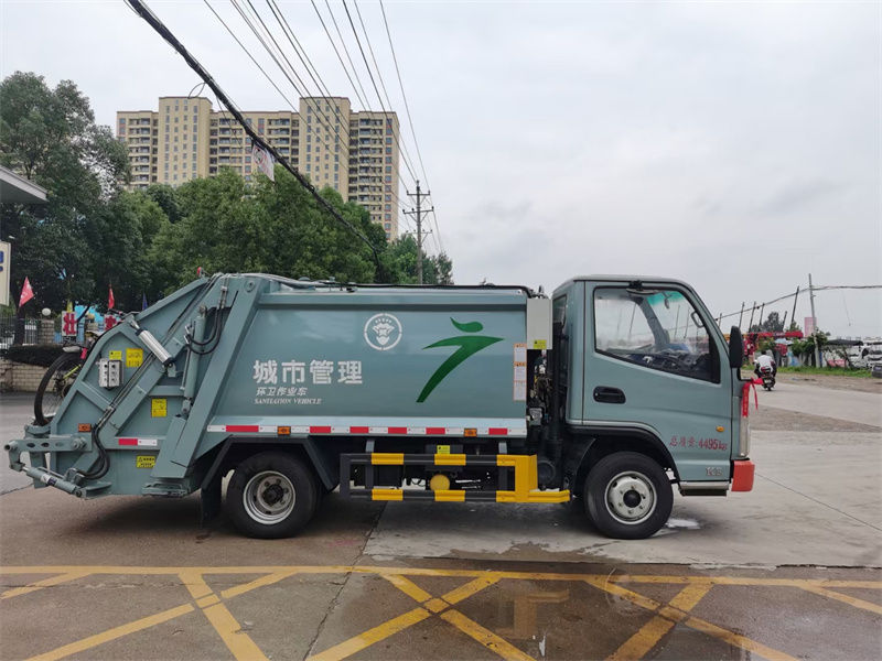 国六4立方 蓝牌凯马 压缩垃圾车