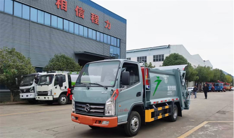 国六4立方 蓝牌凯马 压缩垃圾车