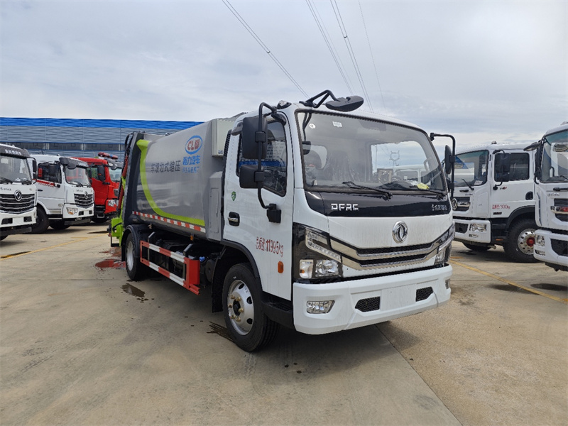 湖北 国六9立方东风多利卡D7 压缩垃圾车