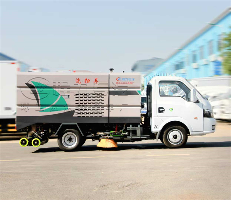 东风途逸蓝牌洗扫车