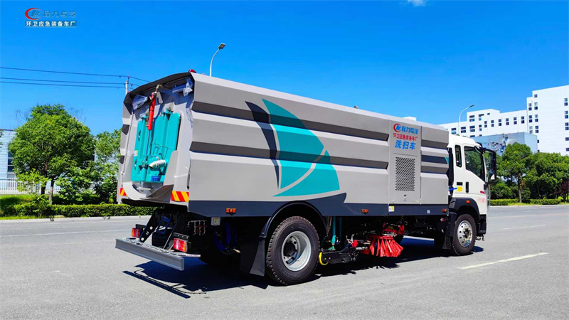 湖北程力重汽豪沃洗扫车（16方）